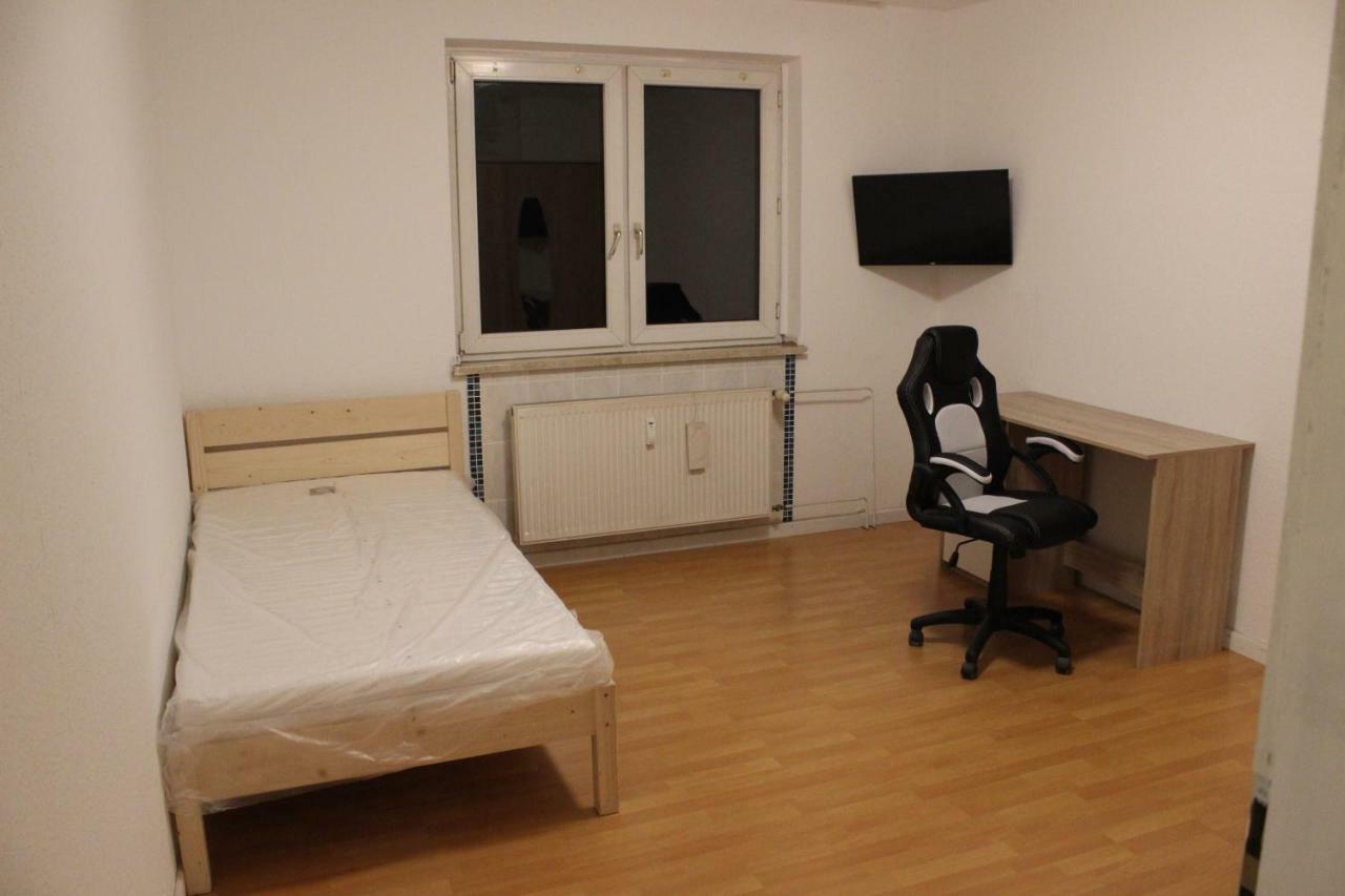 Zimmer Sucht Bewohner Duisburg Exterior foto